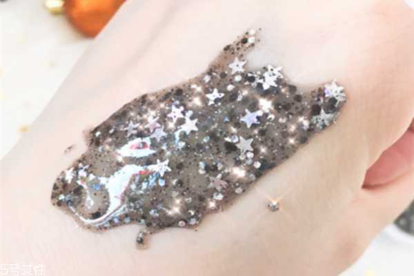 pny7s星空面膜敷多久 将银河贴在脸上