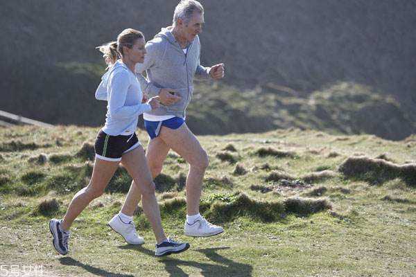 运动前需要卸妆吗