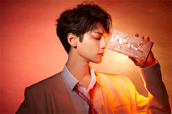 完美日记锦鲤盘好用吗 完美日记锦鲤盘好用吗