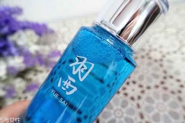 什么爽肤水控油