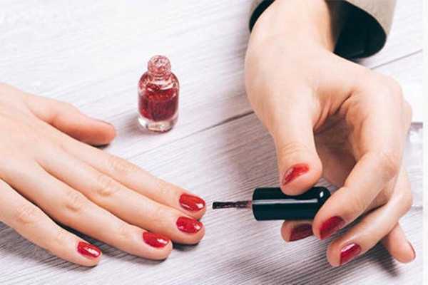 光疗胶在哪一步做？光疗胶的优点有哪些