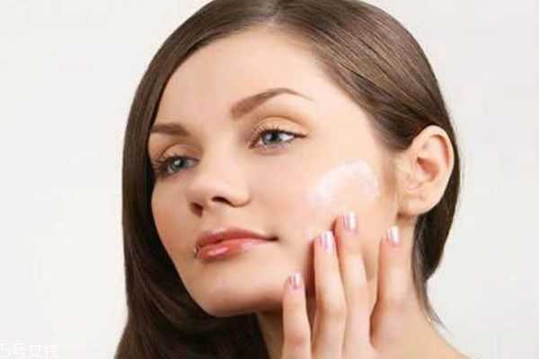 精华液使用多长时间