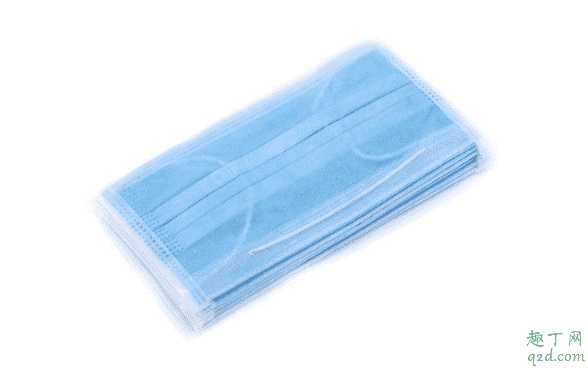 医用口罩中间层能点燃吗 医用口罩内层烧不着吗1