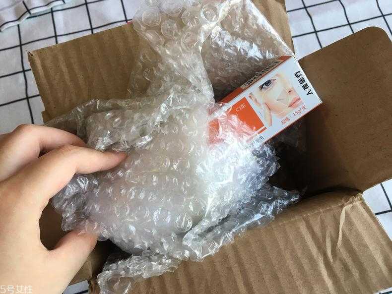 百肤美除疤效果怎么样 和新疤旧印说再见