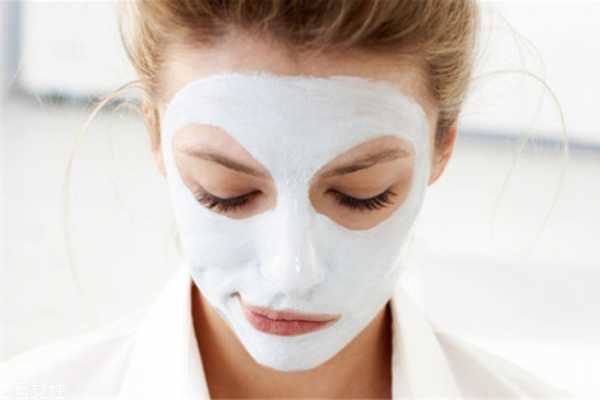 清洁面膜补水面膜顺序