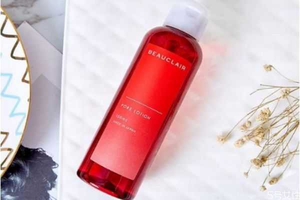 卸妆油卸妆水哪个危害大 卸妆水和卸妆油区别