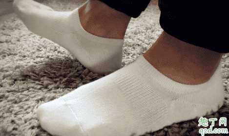 拇指外翻用手揉管用吗？拇外翻能导致脚掌疼吗