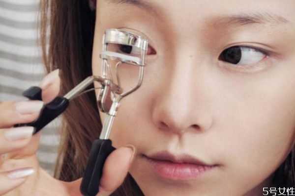 日系小清新妆容怎么画？日系元气妆容怎么画