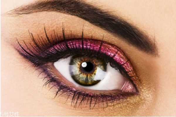 皮肤黄用什么眼影?皮肤暗黄适合什么眼影 皮肤黄用什么眼影?皮肤暗黄适合什么眼影