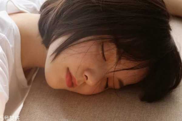 防晒霜一定要用吗 防晒霜一定要用吗