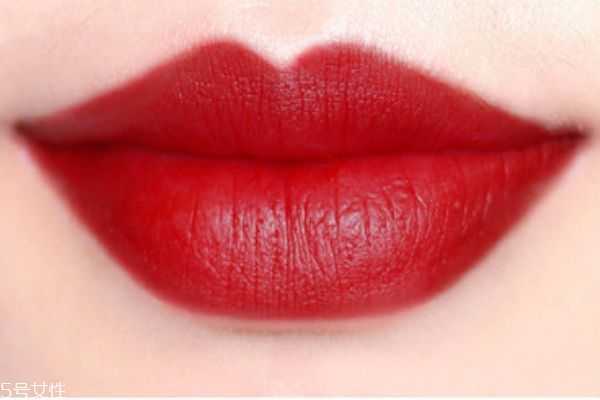 burberry有哪些口红适合中性肤色 burberry口红专柜价格