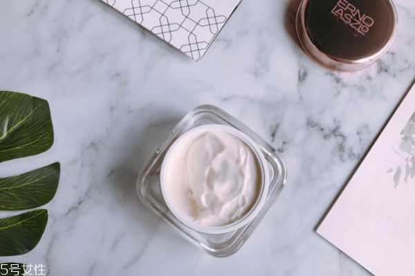 奥伦纳素豆腐霜会致痘吗