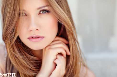 额头上长痘痘怎么办？额头上长痘痘的原因