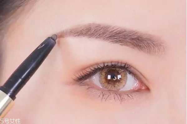 勾月眉怎么画 勾月眉的画法