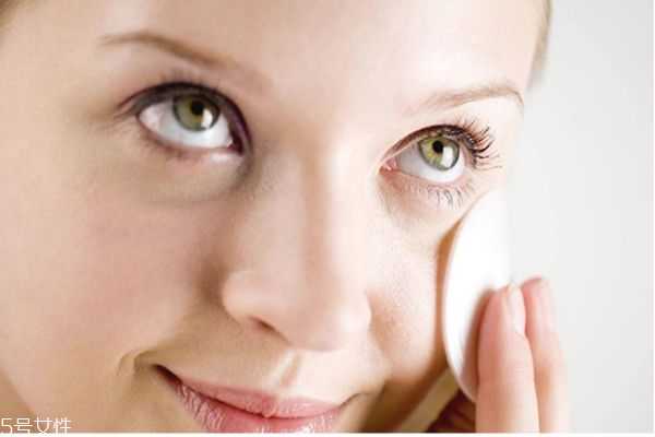 什么时候湿敷化妆水 什么时候湿敷化妆水