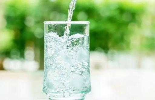 运动喝水会发胖吗?运动前后如何正确饮水 运动喝水会发胖吗?运动前后如何正确饮水