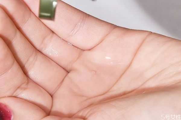 男生有必要用爽肤水吗？爽肤水的正确使用步骤