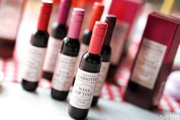 兰欧媞红酒染唇液好看吗？兰欧媞红酒染唇液怎么样