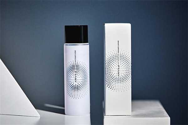 柏瑞美定妆喷雾含酒精吗？柏瑞美定妆喷雾成分