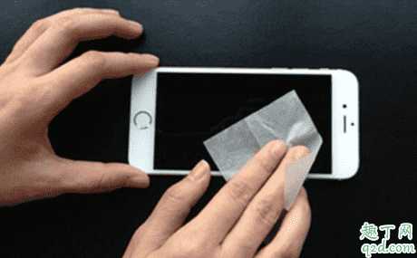 酒精棉片擦手机有用吗？酒精棉片擦手机多久挥发