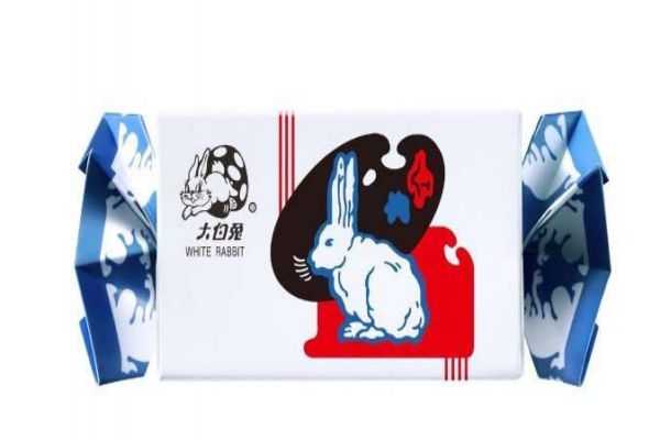 大白兔唇膏假货真假分辨