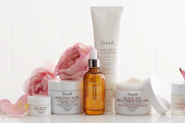 每天化妆怎么护理皮肤