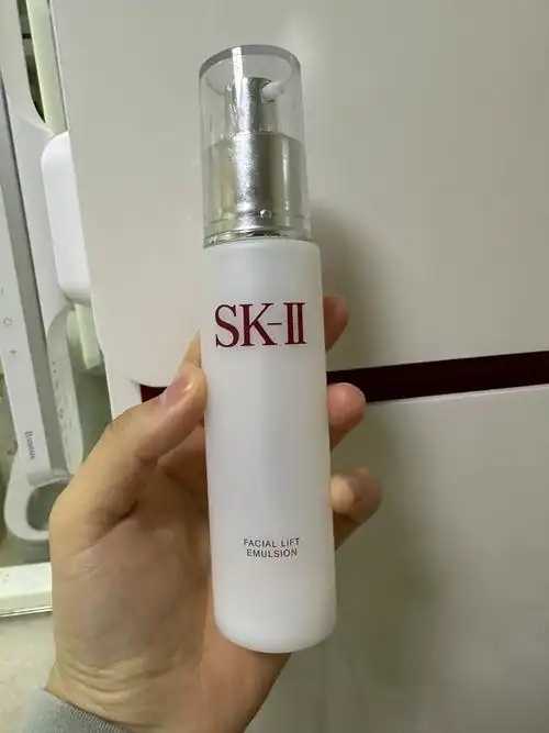 面霜成分越多越好吗