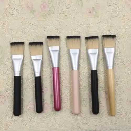 唇线笔好还是唇刷好 唇线笔好还是唇刷好