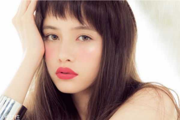 秋季适合哪些妆容 秋季适合画的妆容