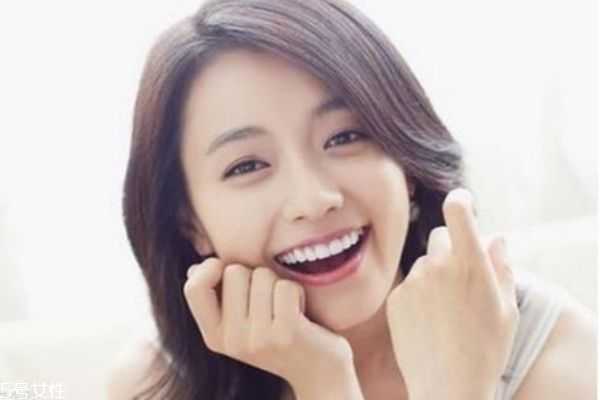 二十岁用什么牌子的护肤品好