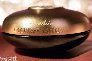 娇兰御廷兰花面霜怎么按摩