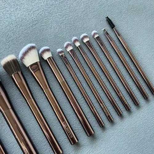 唇线笔的制作方法