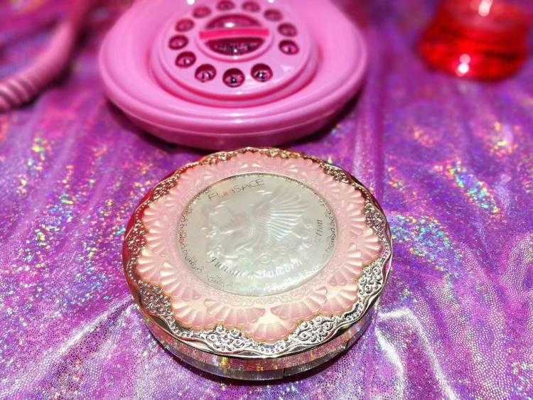 粉瑟气垫适合什么肤质?粉瑟气垫怎么样 粉瑟气垫适合什么肤质?粉瑟气垫怎么样