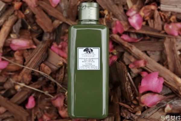 爽肤水有什么用？如何确定爽肤水足够量