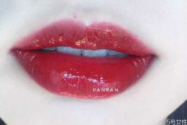 唇釉怎么涂可以成膜？唇釉涂多久了可以成膜