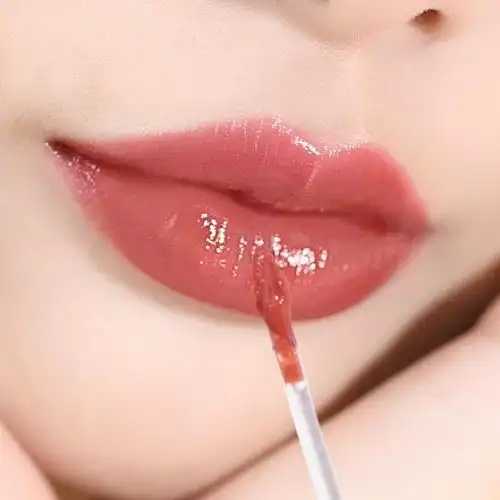 唇蜜是化妆品吗?唇蜜是干什么用的 唇蜜是化妆品吗?唇蜜是干什么用的