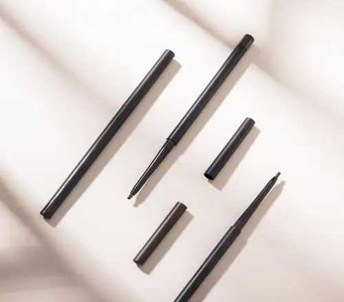 儿童能用眼线笔吗?儿童眼线笔用什么颜色好 儿童能用眼线笔吗?儿童眼线笔用什么颜色好