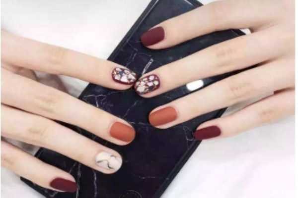 美甲指甲变薄怎么保养?美甲会让指甲变薄吗 美甲指甲变薄怎么保养?美甲会让指甲变薄吗