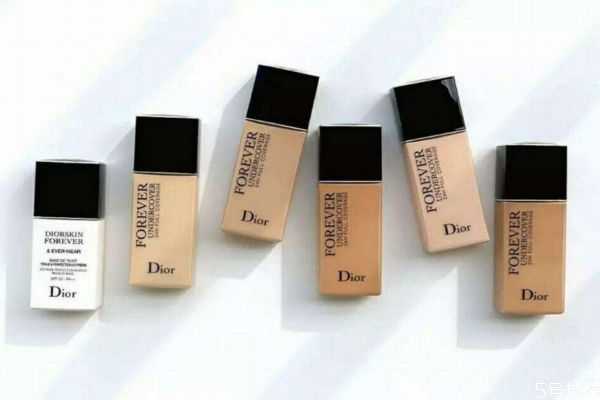 化妆品放在家用冰箱里可以吗？哪些化妆品可以放在冰箱里