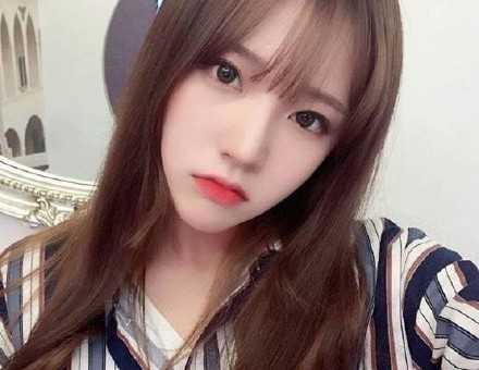 软萌的咖啡色长卷发图片 咖啡色发型图片大全 软萌的咖啡色长卷发图片 咖啡色发型图片大全