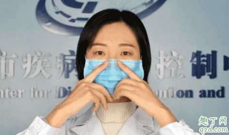 白色口罩是什么人戴的 白色的医用口罩可以防传染吗2