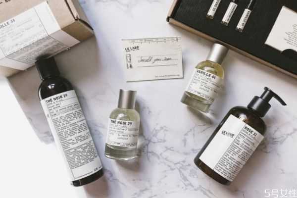 女士用什么香水好？闻了会上瘾的香水有哪些