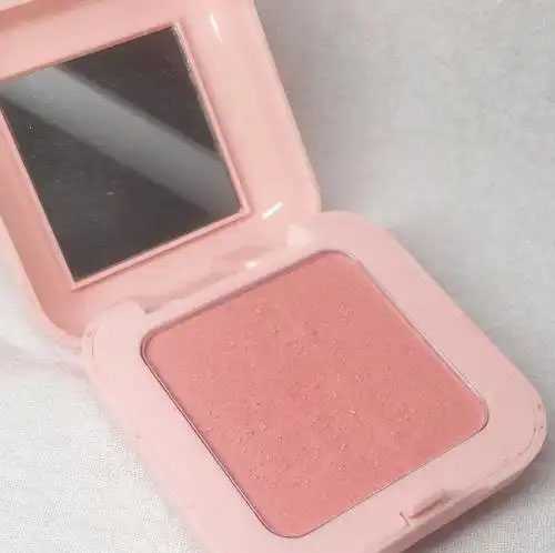 膏状腮红对新手好用吗 膏状腮红对新手好用吗