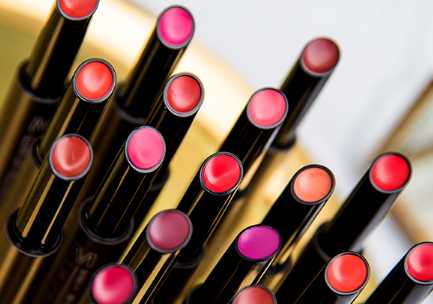 得鲜按压口红好用吗?the saem按压口红哪个颜色最火 得鲜按压口红好用吗?the saem按压口红哪个颜色最火