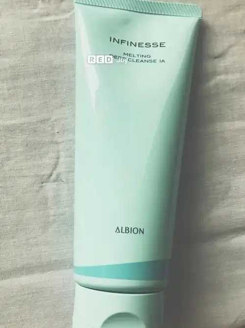 卸妆乳对于男性有效果吗 卸妆乳对于男性有效果吗