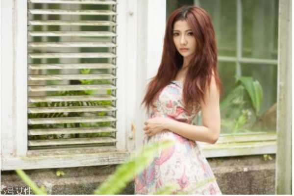 脸上痘痘抠破了碍事吗