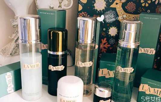 雅诗兰黛精华水适合什么肤质?精华水有什么作用 雅诗兰黛精华水适合什么肤质?精华水有什么作用