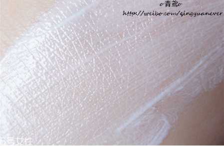 雅漾清爽倍护防晒乳好用吗 雅漾清爽倍护防晒乳好用吗