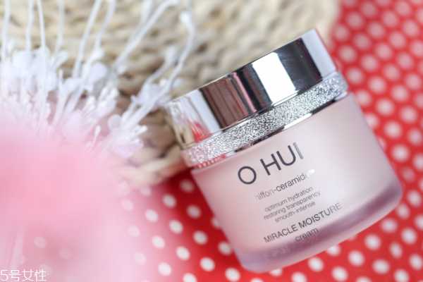 秋季肌肤干燥怎么办 3招赶走肌肤小情绪