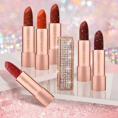 涂染唇液前嘴唇要湿润吗 涂染唇液前嘴唇要湿润吗